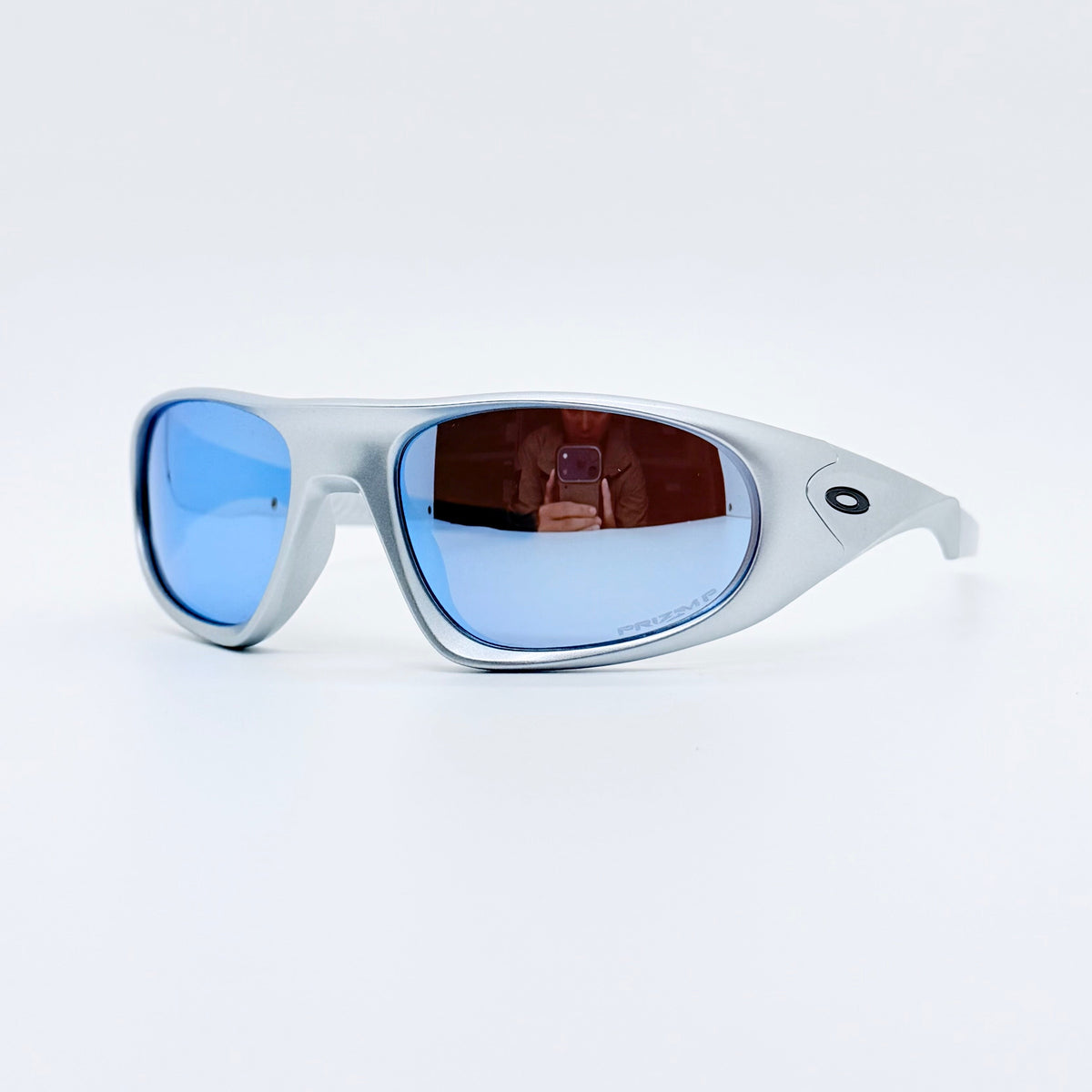 Oakley Neoforma OO9258 Sunglasses