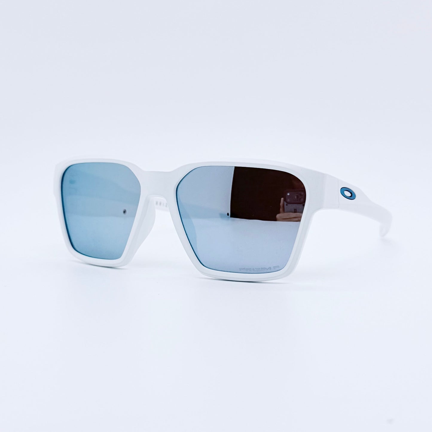 Oakley Briza OO9497 Sunglasses