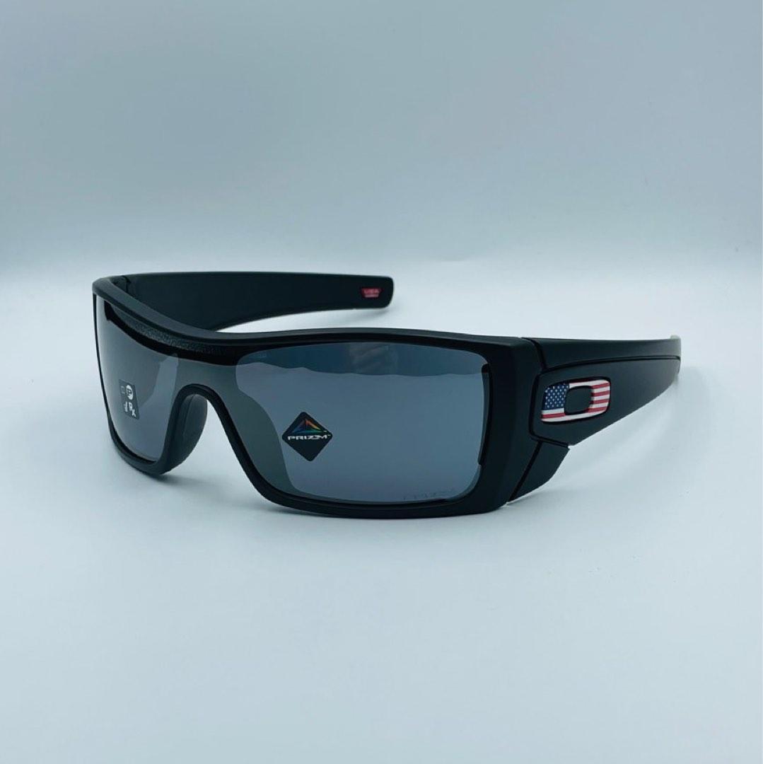 Oakley Batwolf OO9101 Sunglasses