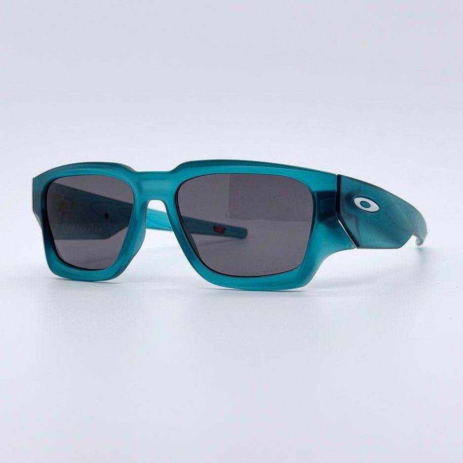 Oakley Instigator OO9514 Sunglasses