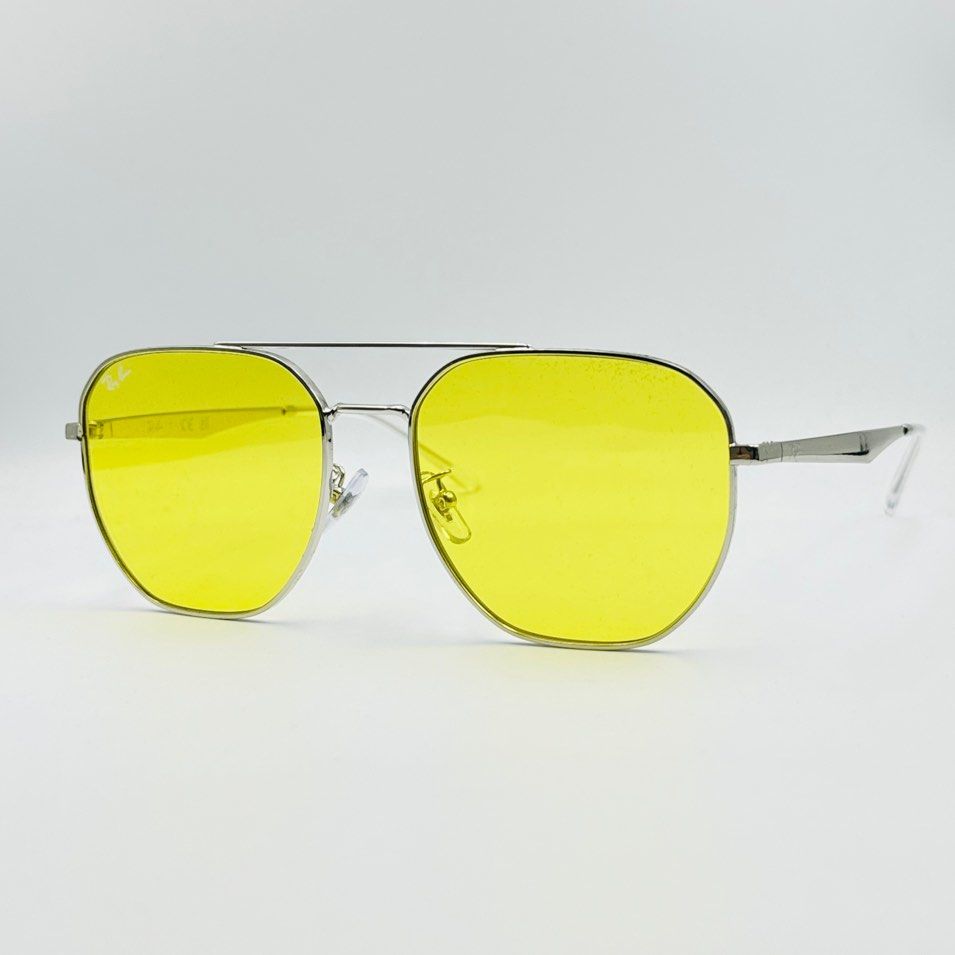 Ray-Ban RB3724D Sunglasses