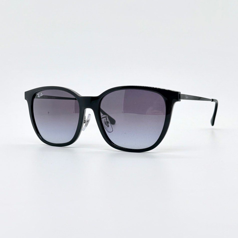 Ray-Ban RB4333D Sunglasses