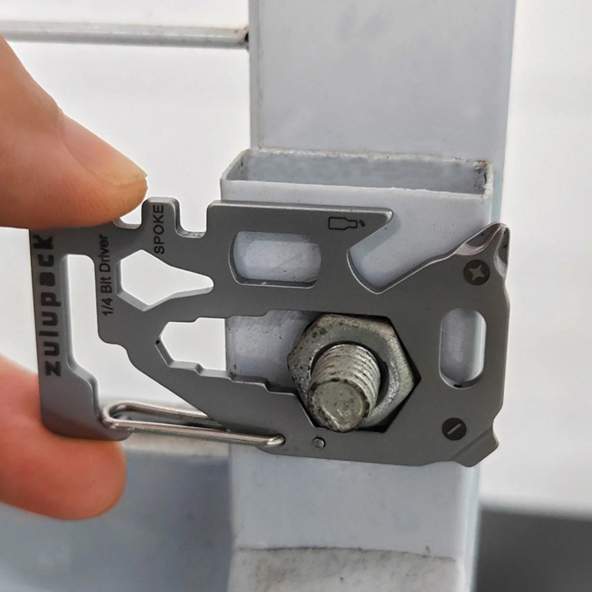 Zulupack Multi-Tool Utility Card