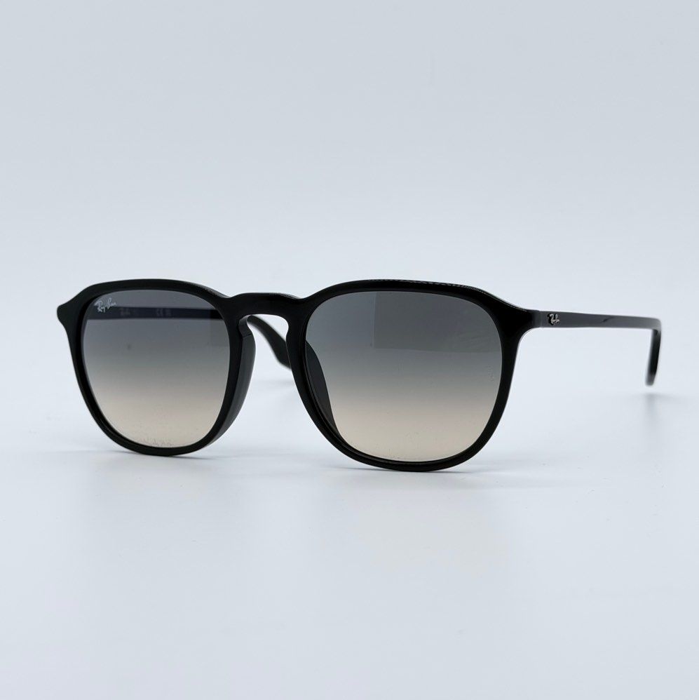 Ray-Ban RB2203F Sunglasses