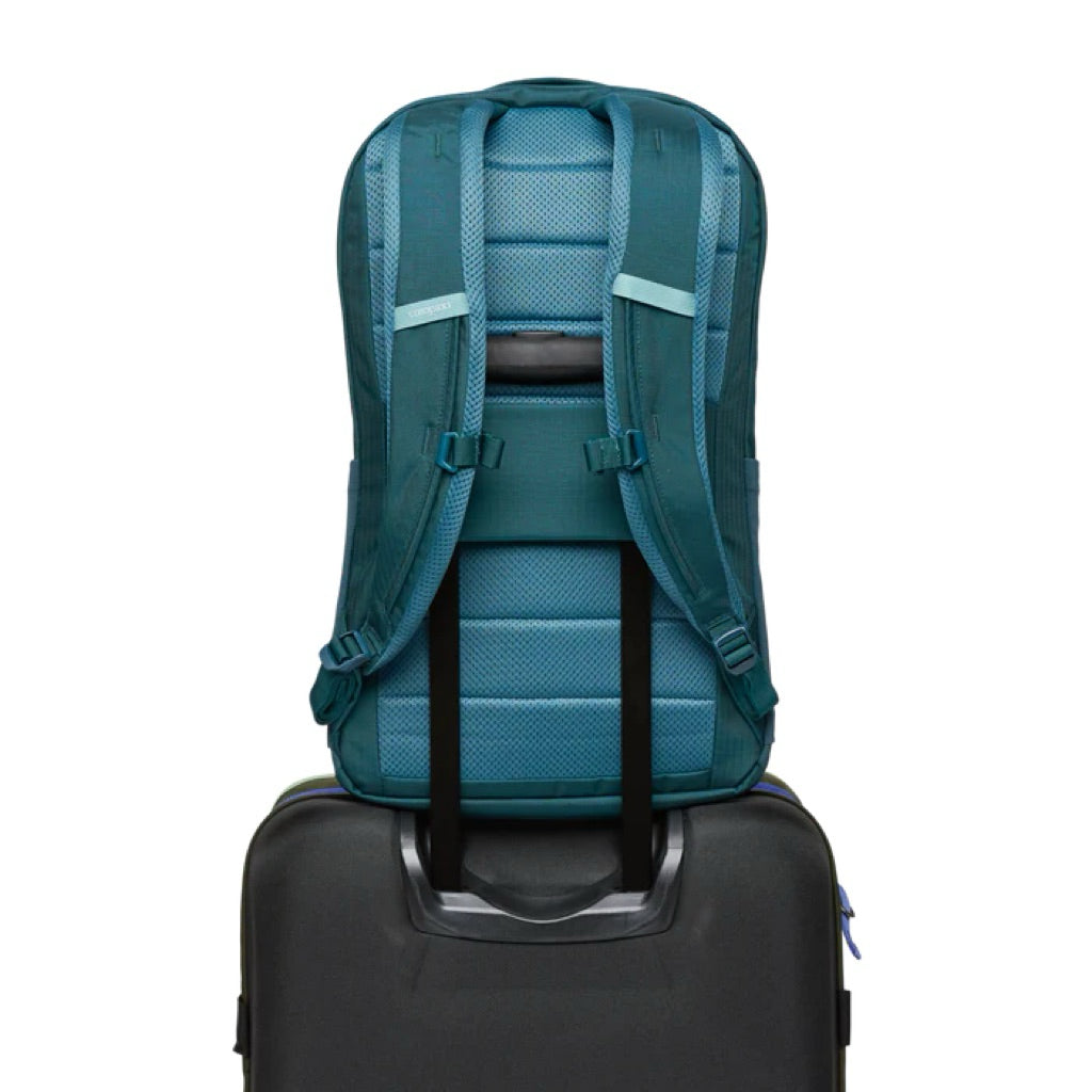 Cotopaxi Allpa 26L Daypack