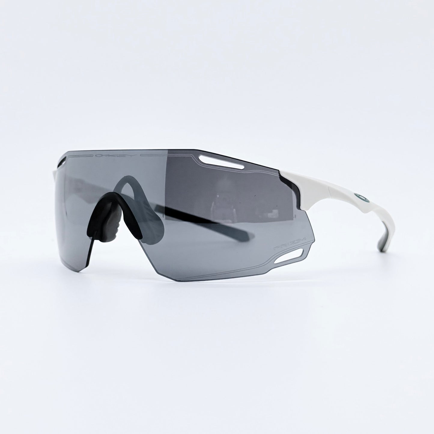 Oakley OO9513 Cybr Dyno Sunglasses