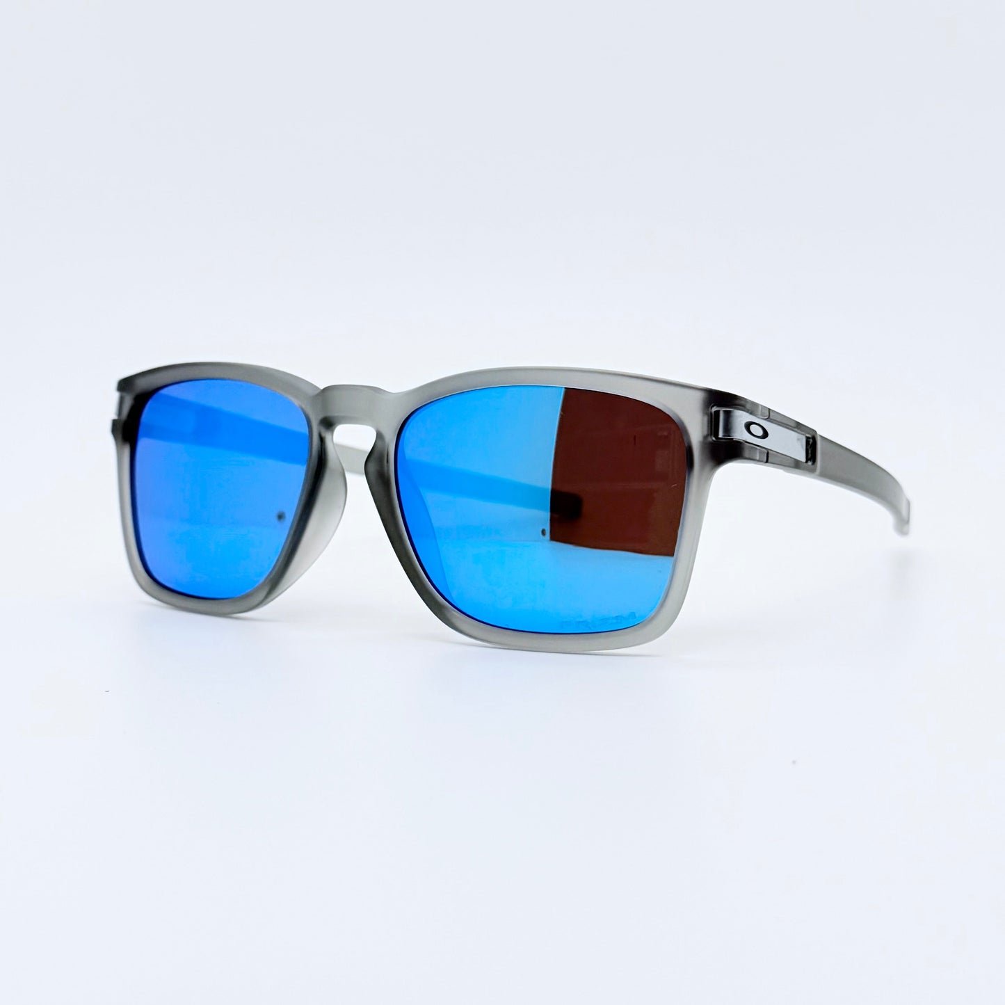 Oakley Latch Sq (A) OO9358 Sunglasses