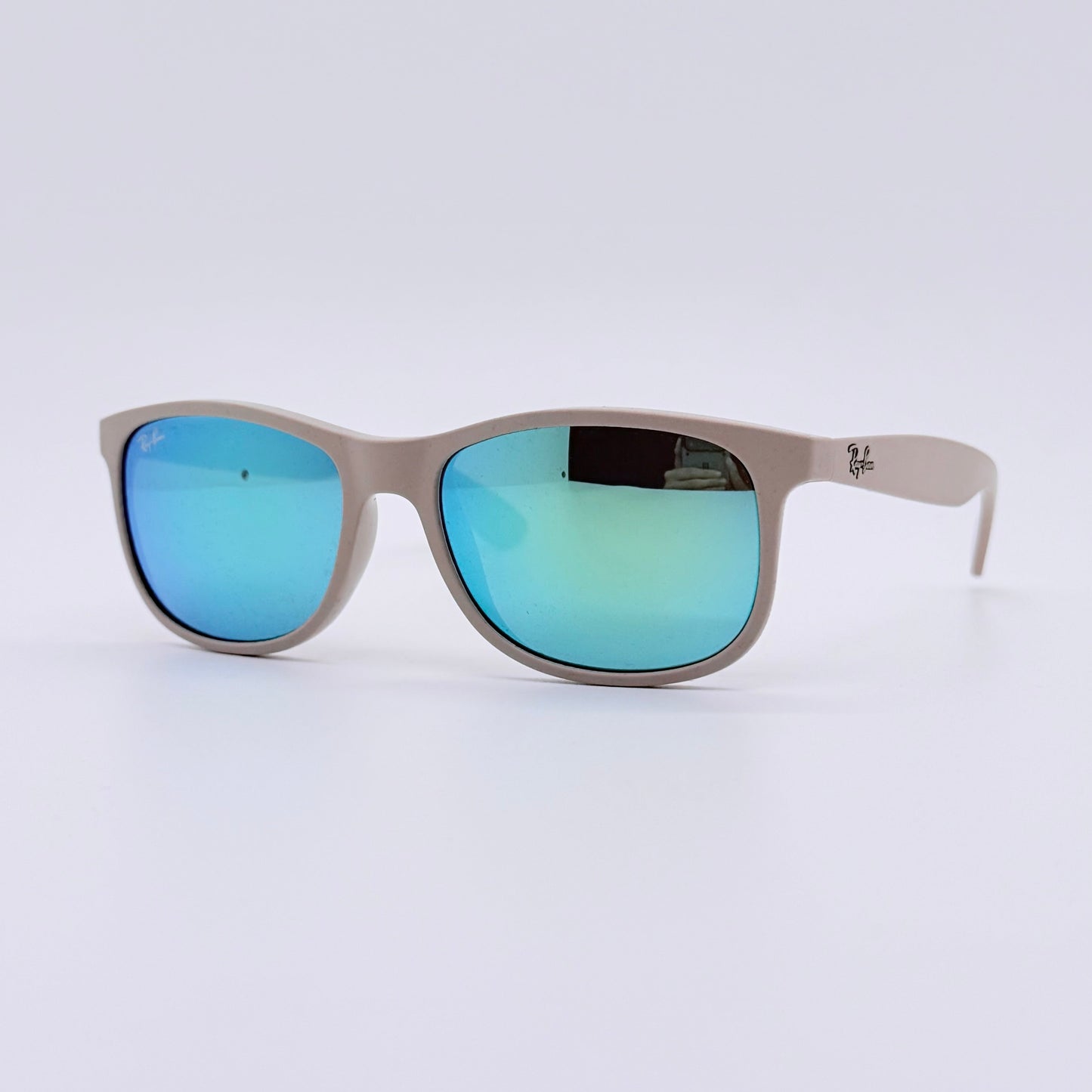 Ray-Ban 4202 - Andy Sunglasses