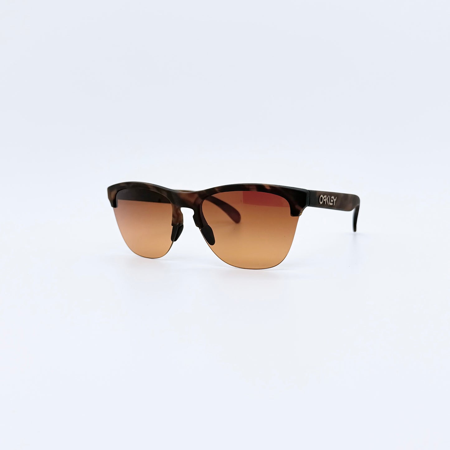 Oakley Frogskins Lite OO9374
