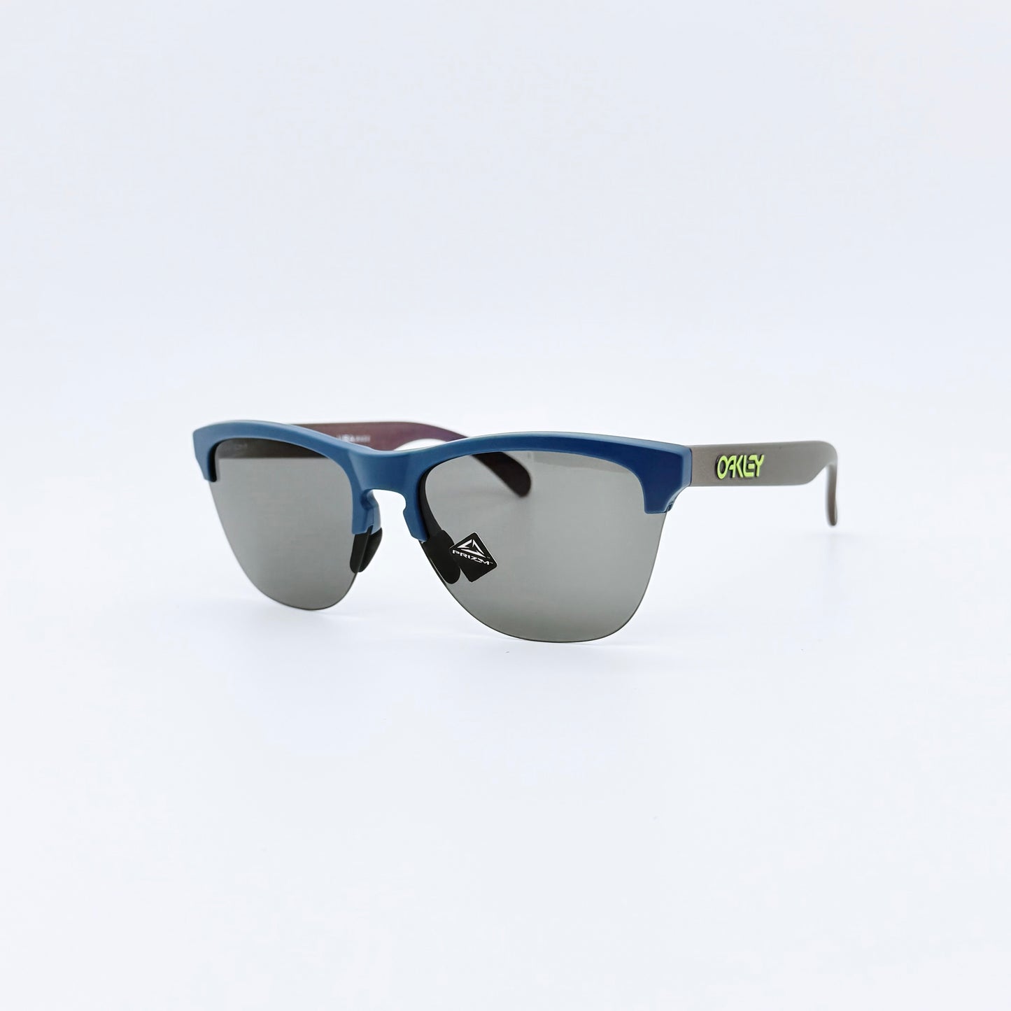 Oakley Frogskins Lite OO9374