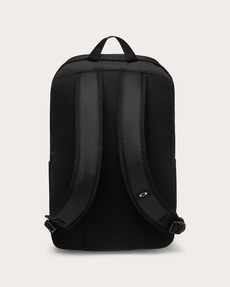 Oakley Essential Day Pack M 9.0