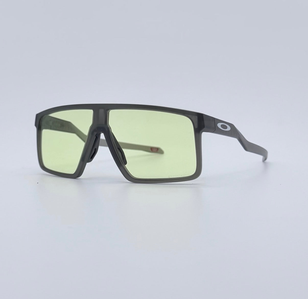 Oakley Helux OO9285 Sunglasses