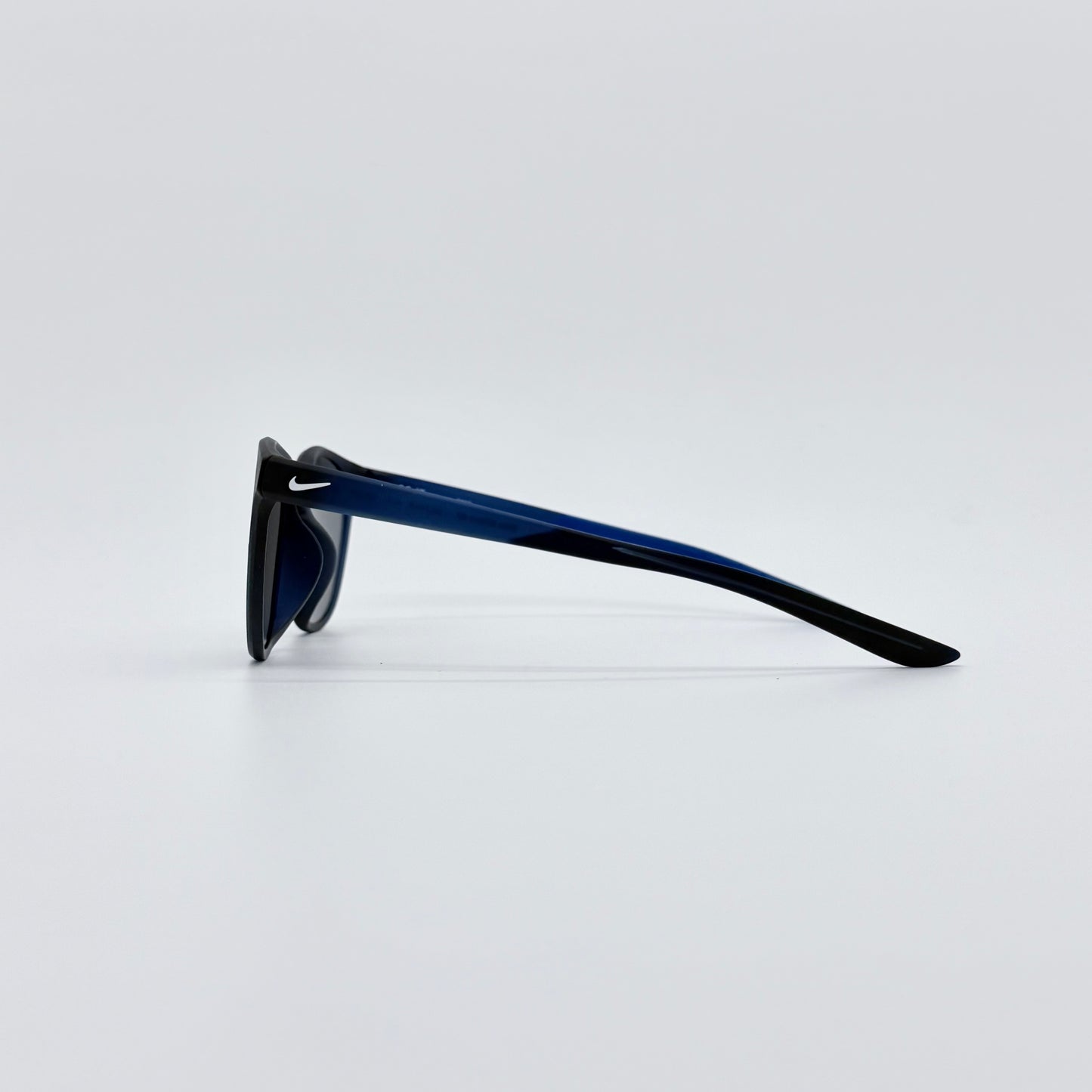 Nike Effect AF DC7448 410 Mdinight Navy w/ Silver Mirror Sunglasses