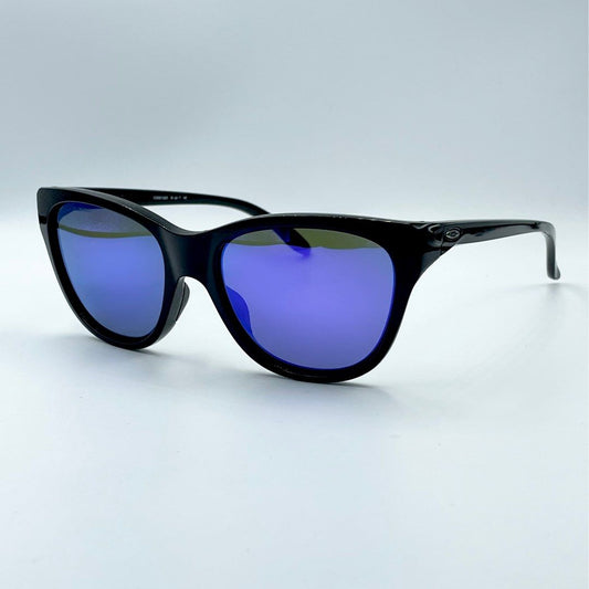 Oakley Hold Out OO9100 Sunglasses