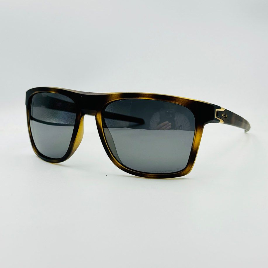 Oakley Leffingwell OO9100 Sunglasses