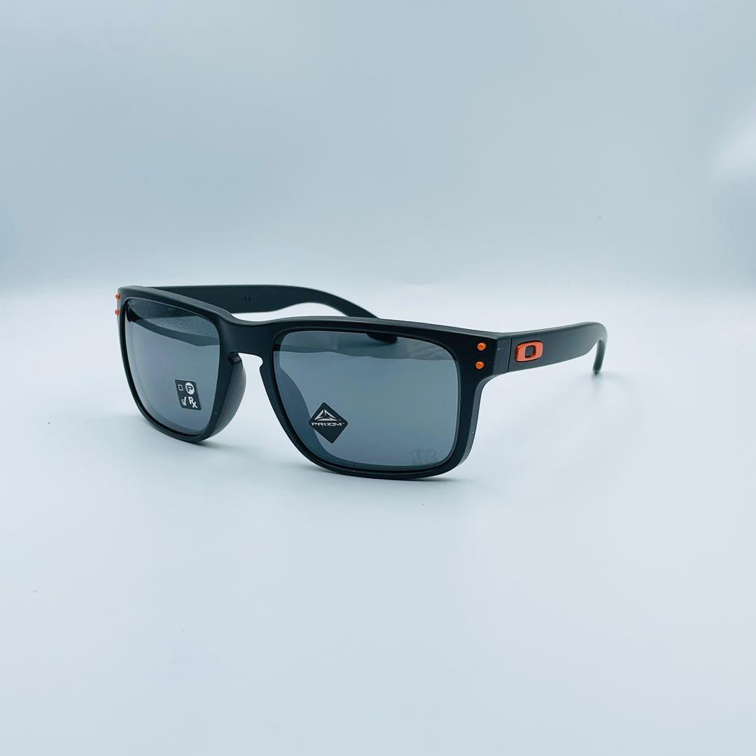Oakley Holbrook OO9102 Sunglasses