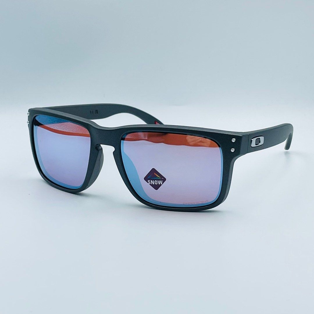 Oakley Holbrook OO9102 Sunglasses