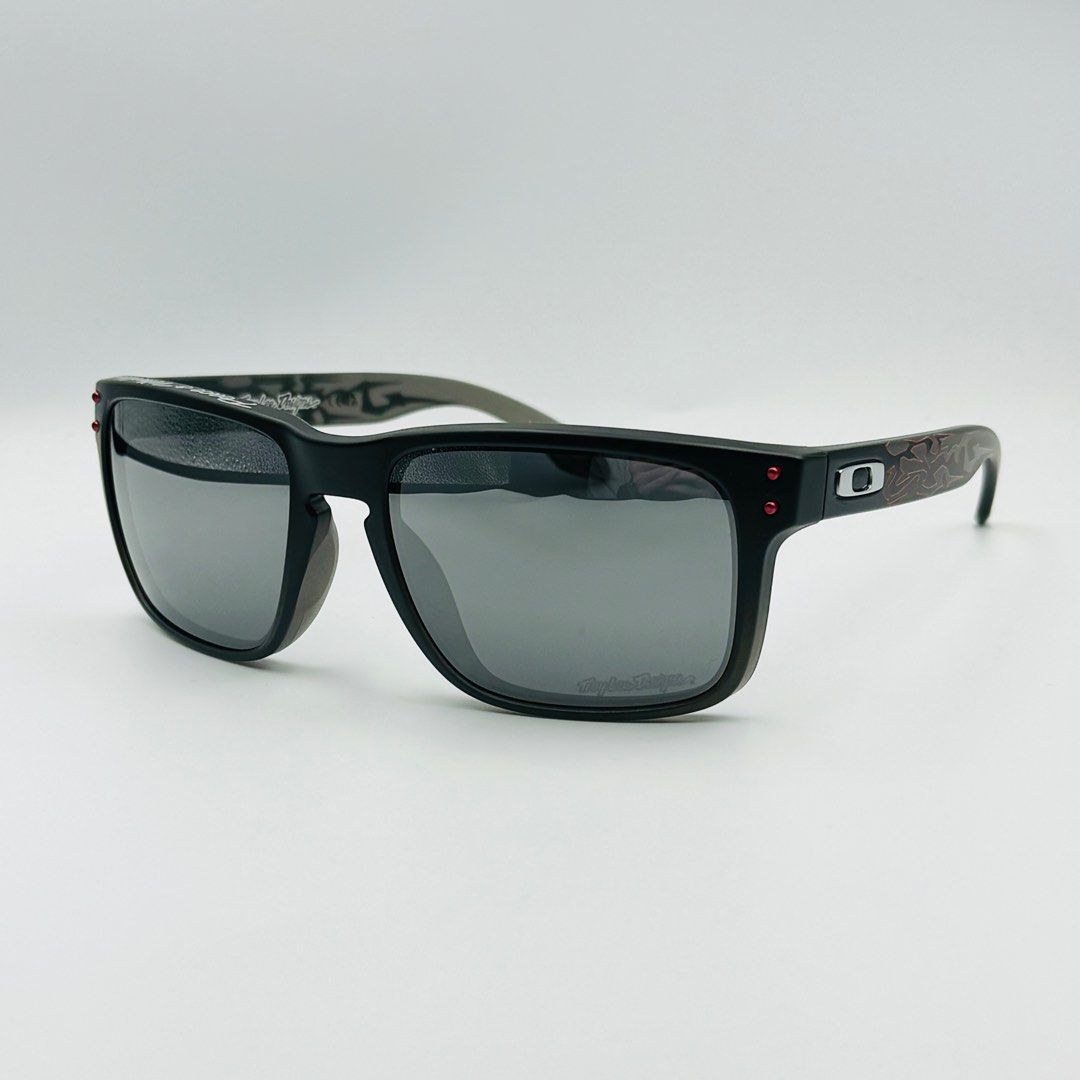 Oakley Holbrook OO9102 Sunglasses