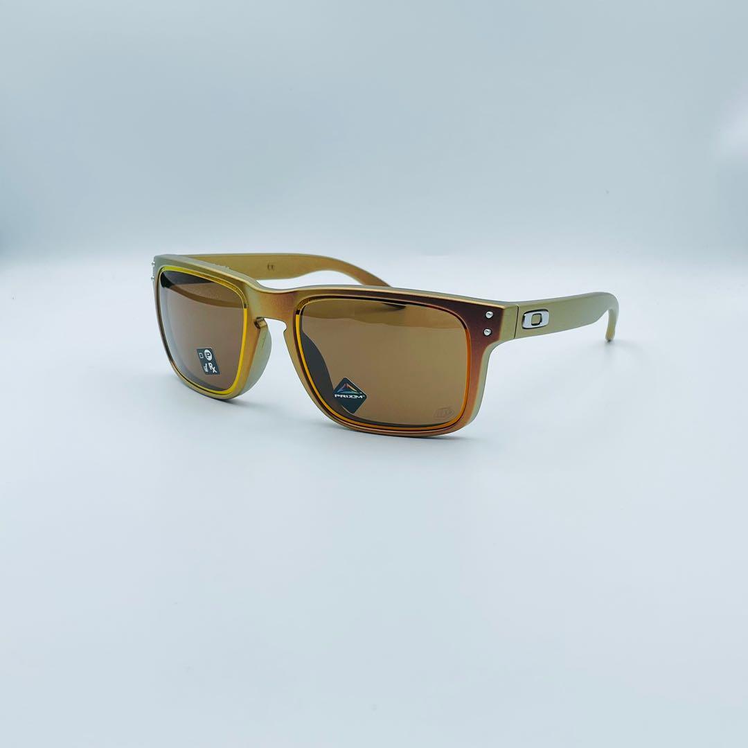 Oakley Holbrook OO9102 Sunglasses