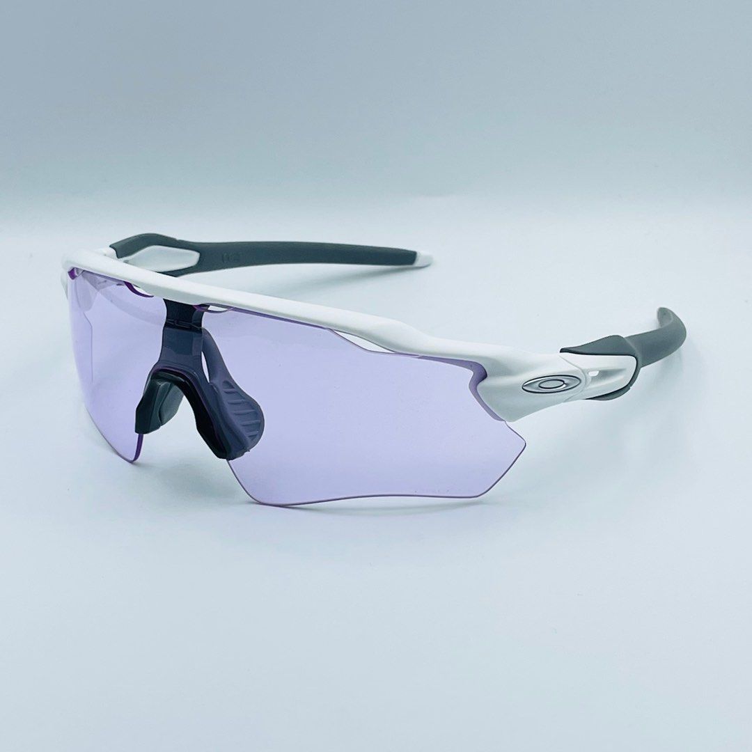 Oakley Radar EV OO9208 Sunglasses