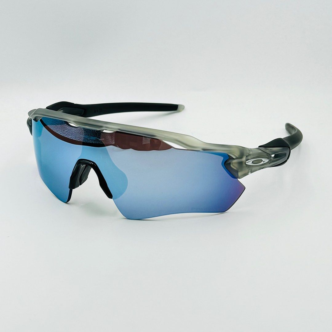 Oakley Radar EV OO9208 Sunglasses