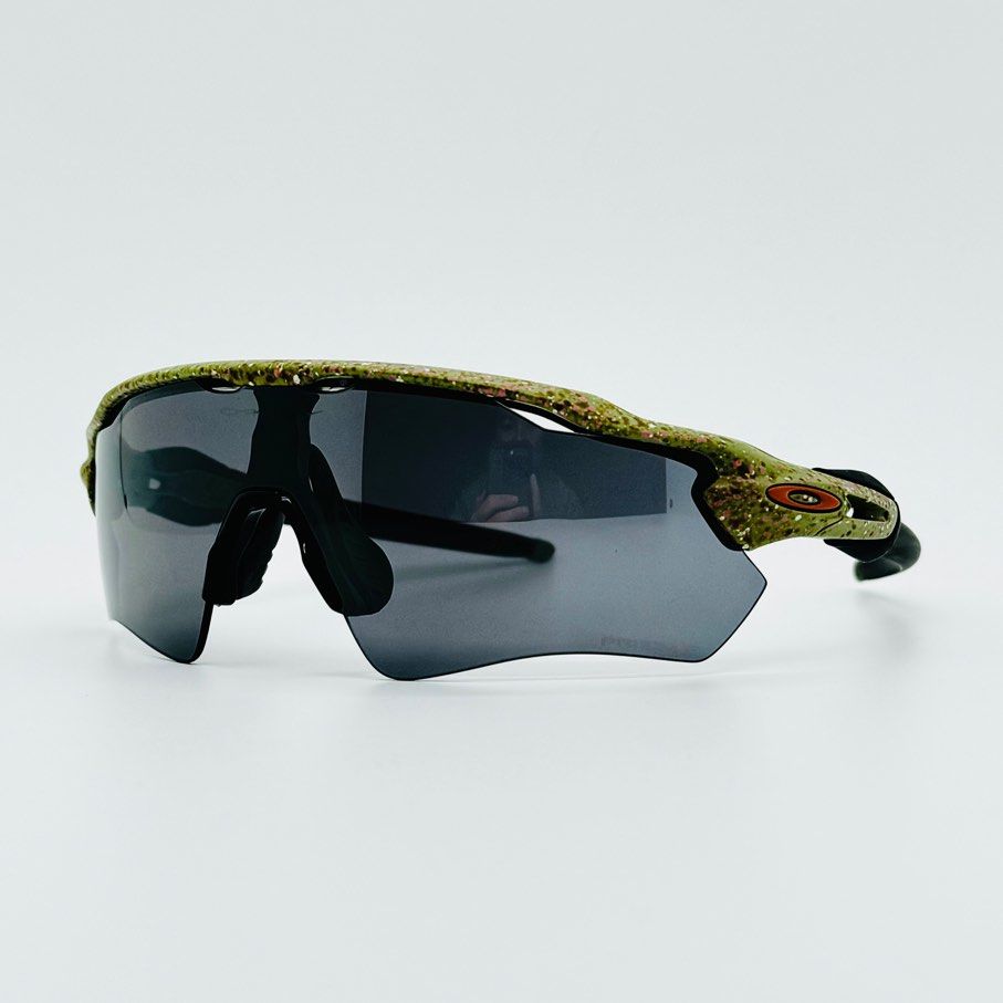 Oakley Radar EV OO9208 Sunglasses