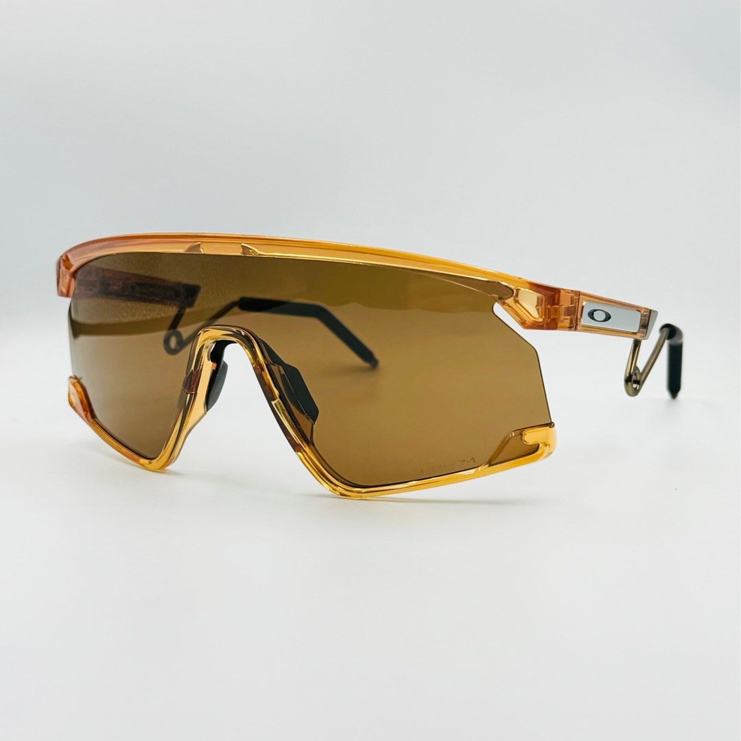 Oakley OO9237 BXTR Metal Sunglasses