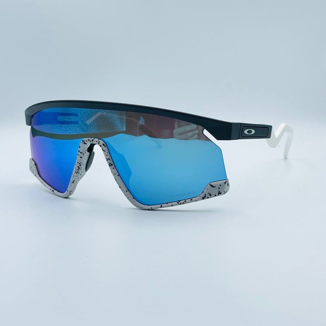 Oakley OO9280 BXTR Sunglasses