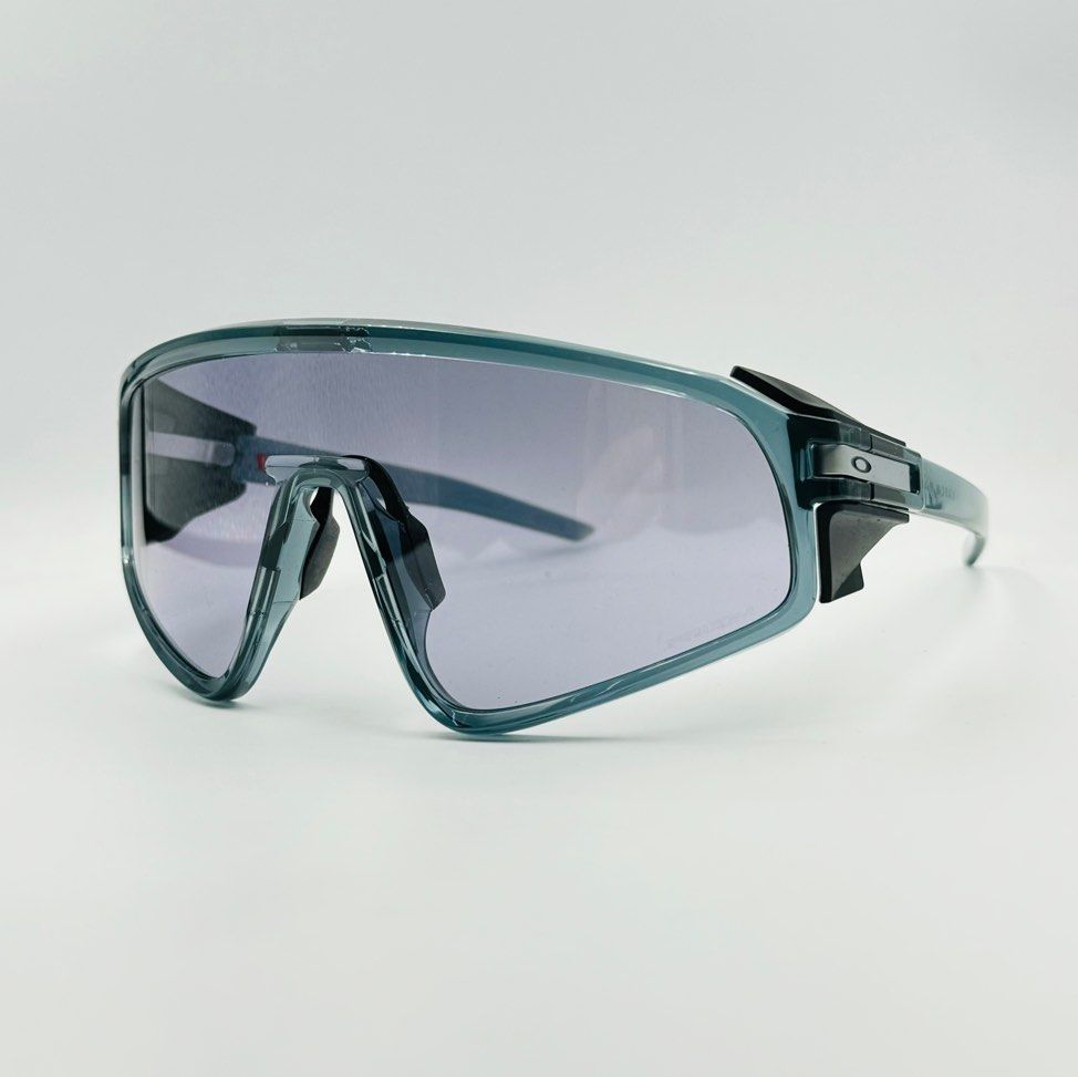 Oakley OO9404 Latch Panel Sunglasses