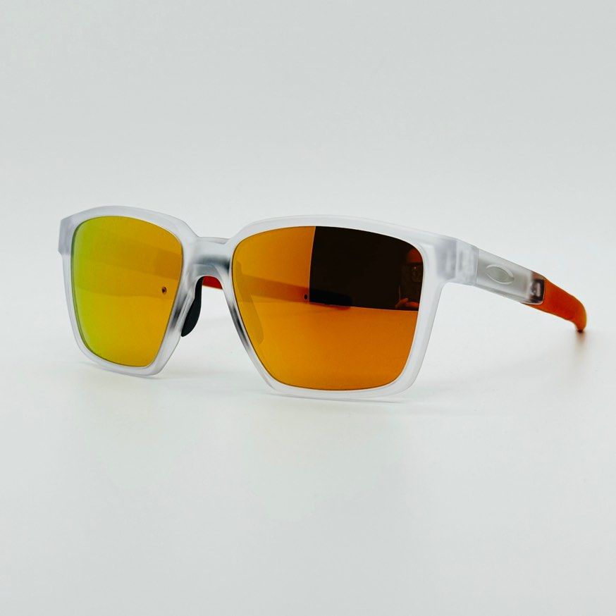 Oakley OO9430 Actuator SQ Sunglasses