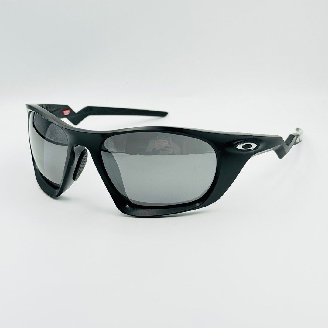 Oakley OO9431 Lateralis Sunglasses