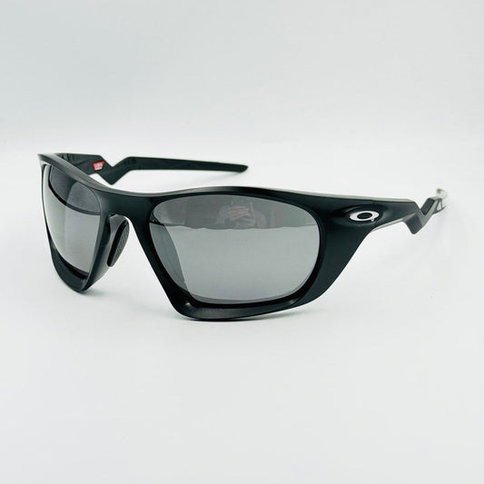 Oakley OO9431 Lateralis Sunglasses