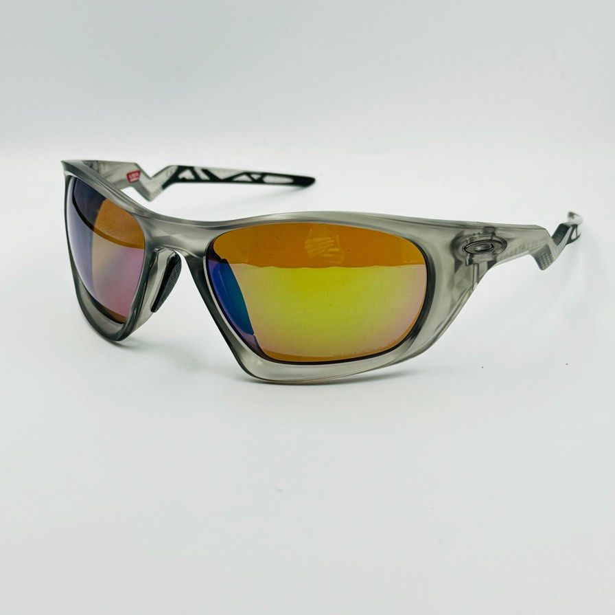 Oakley OO9431 Lateralis Sunglasses
