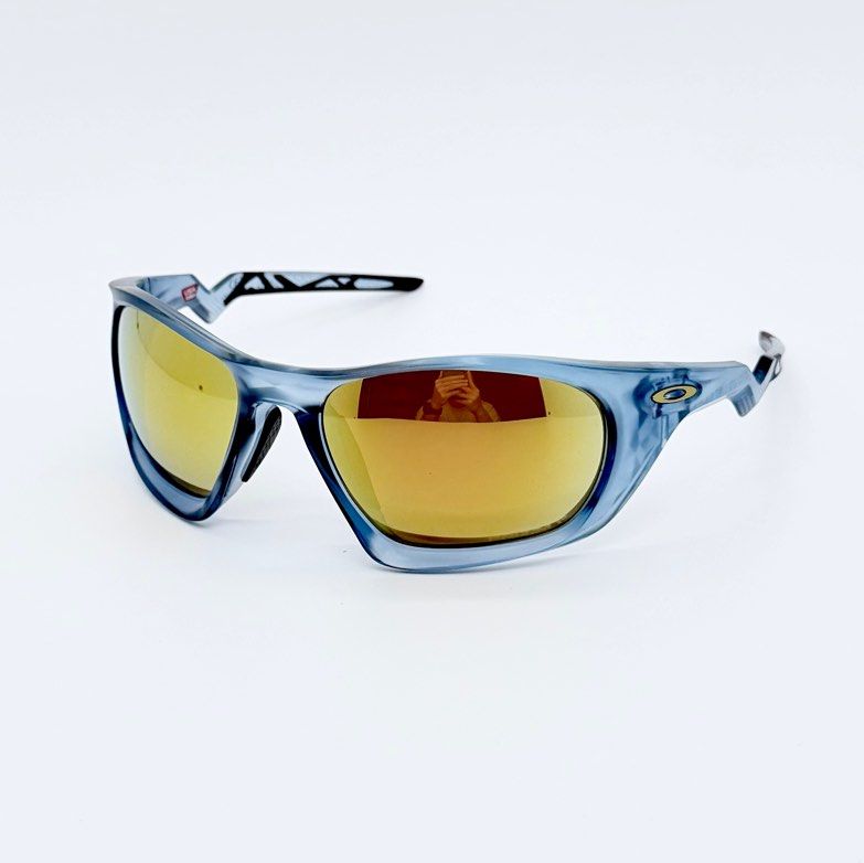 Oakley OO9431 Lateralis Sunglasses