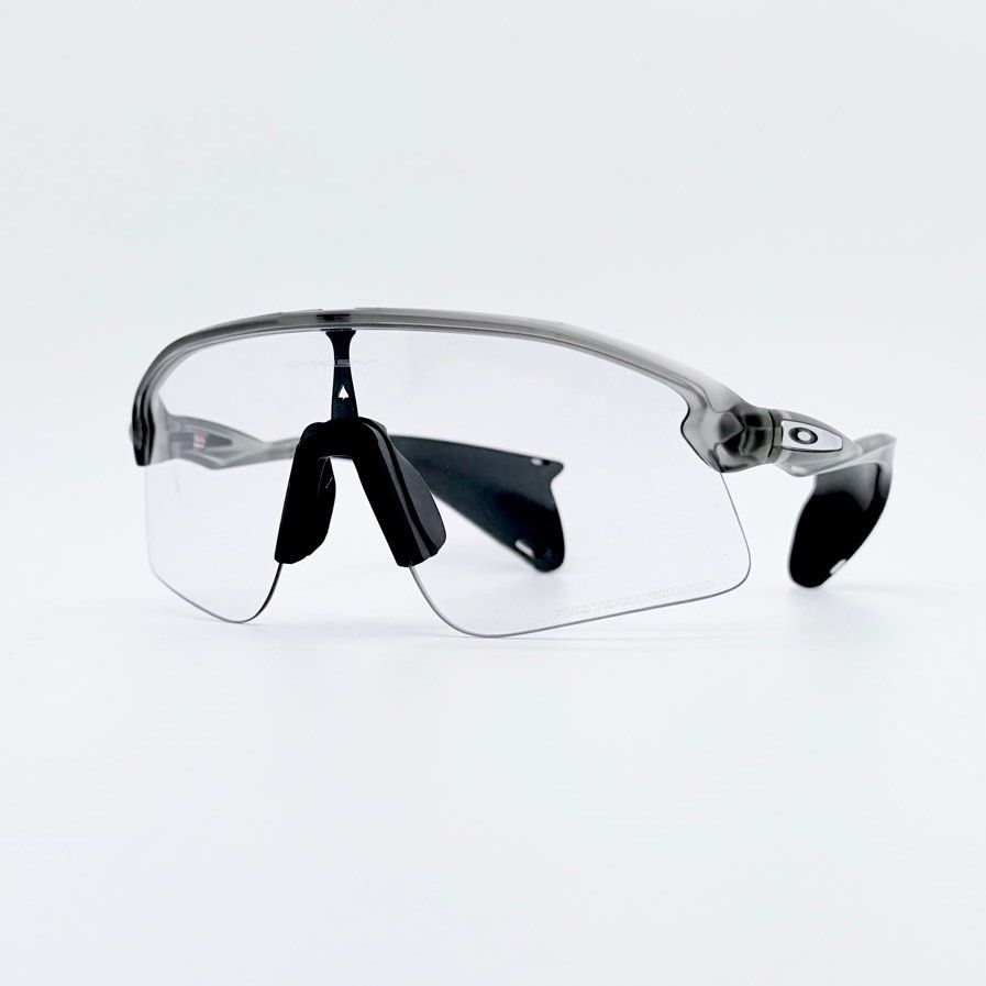 Oakley Stunt Devil OO9517 Sunglasses