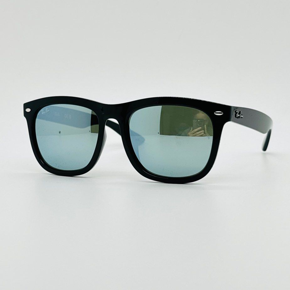 Ray-Ban RB4260D - Sunglasses