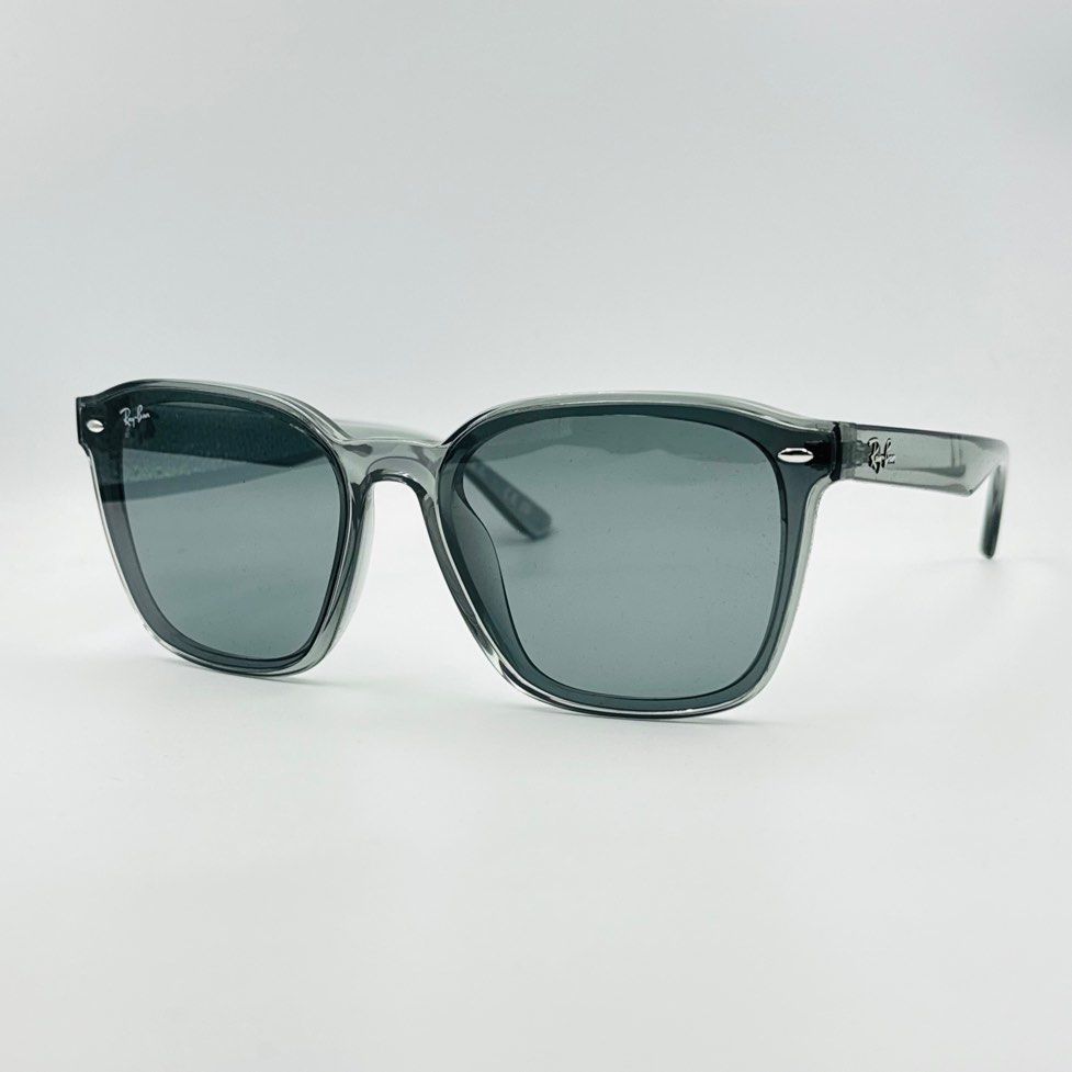 Ray-Ban RB4392D Sunglasses