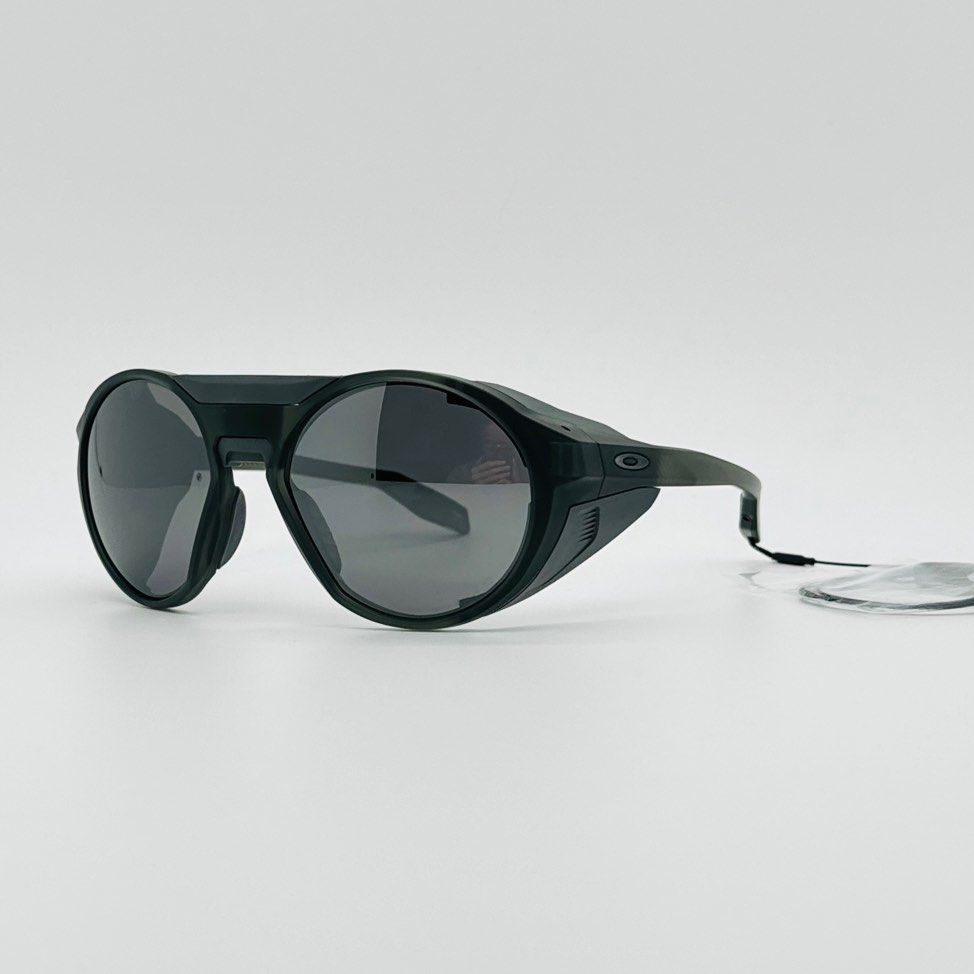 Oakley Clifden OO9440 Sunglasses