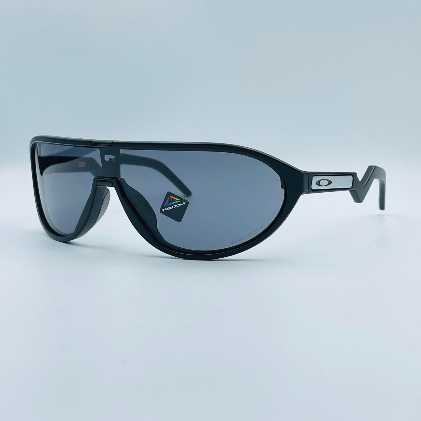 Oakley CMDN OO9467 Sunglasses