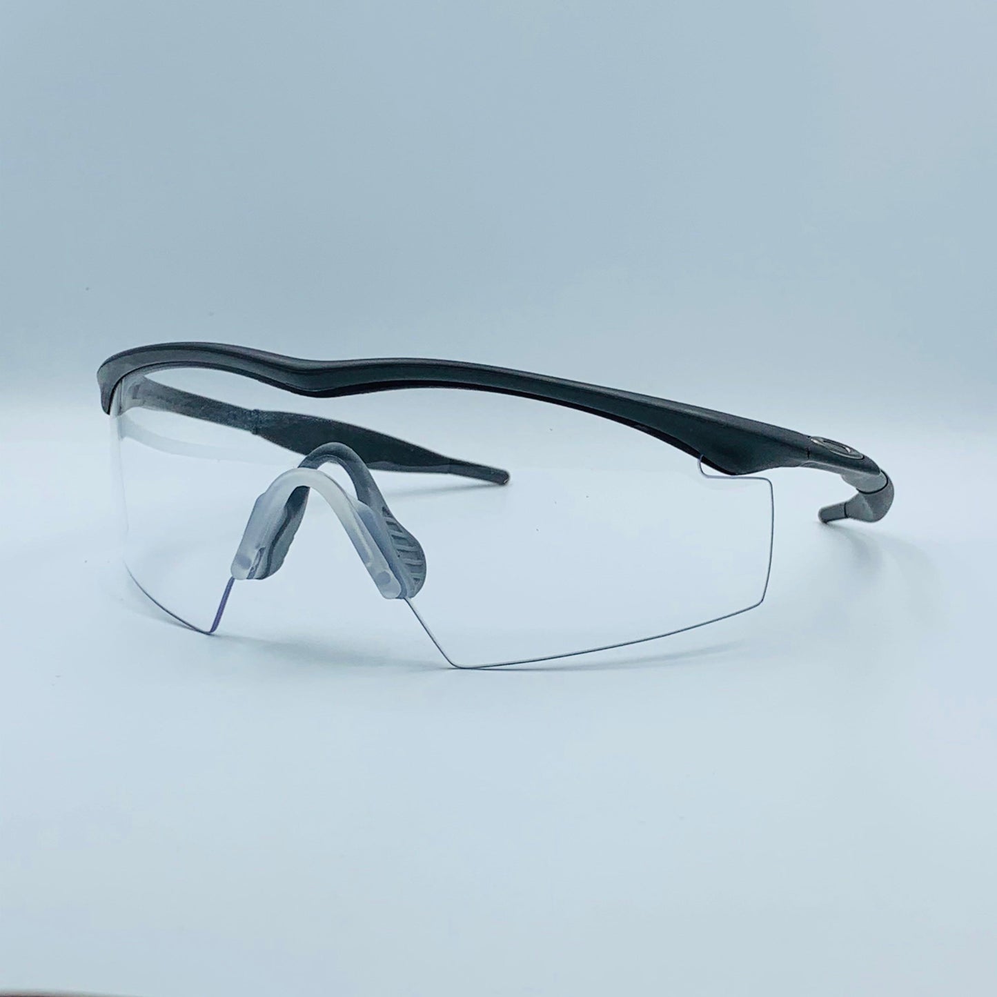 Oakley M Frame Strike OO9060