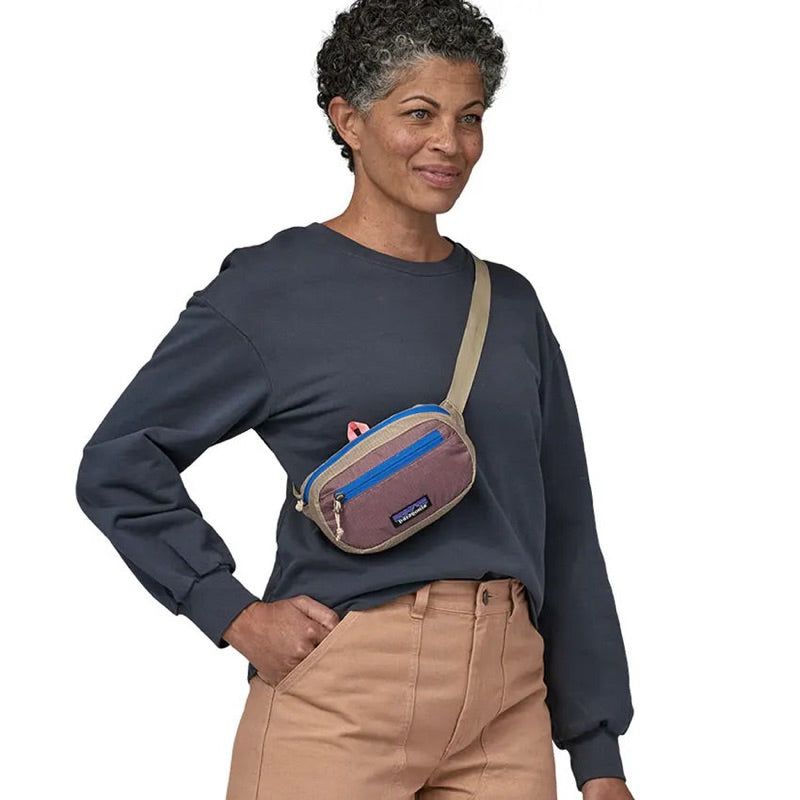 Patagonia Ultralight Black Hole Mini Hip Bag 1L