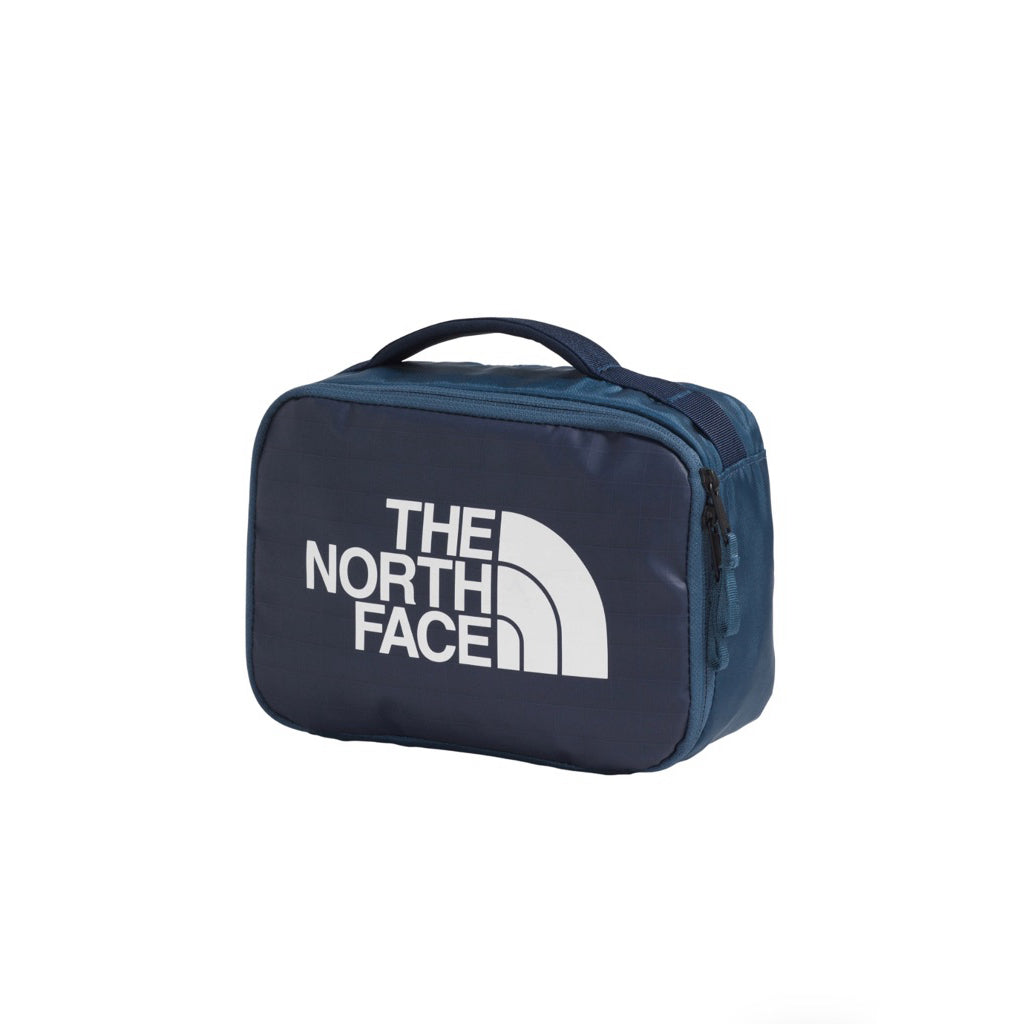 The North Face Base Camp Voyager Toiletry kit