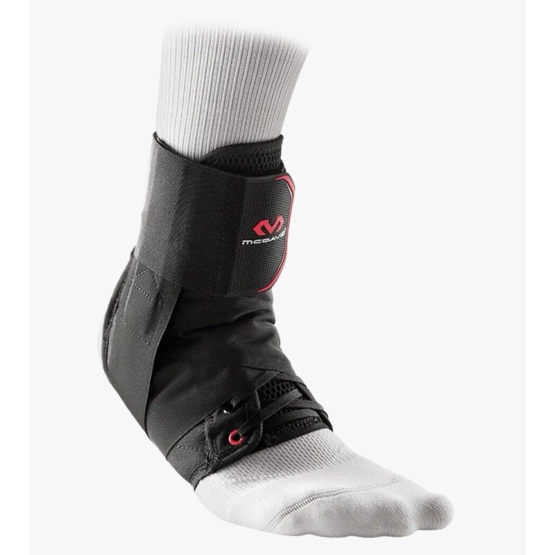 Mcdavid 195 Level 3 Ankle Brace w/ Strap - Black