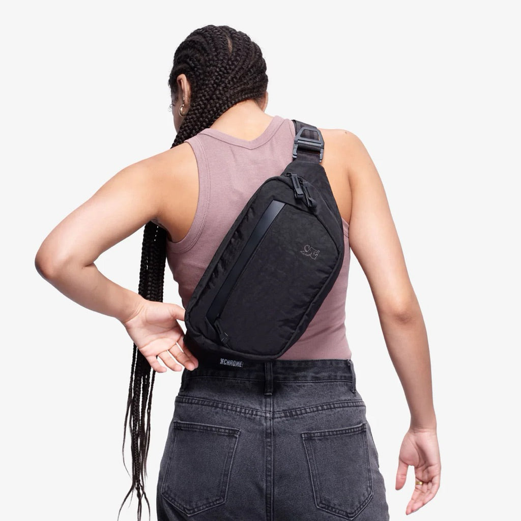 Chrome Sabin 6L Sling Bag