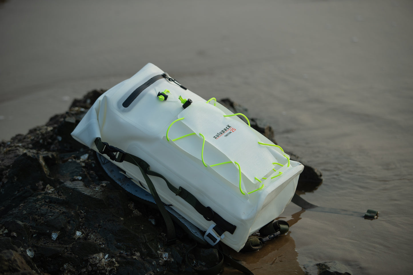 Zulupack Triton 25 Waterproof Backpack 25L with External Hydration Pocket